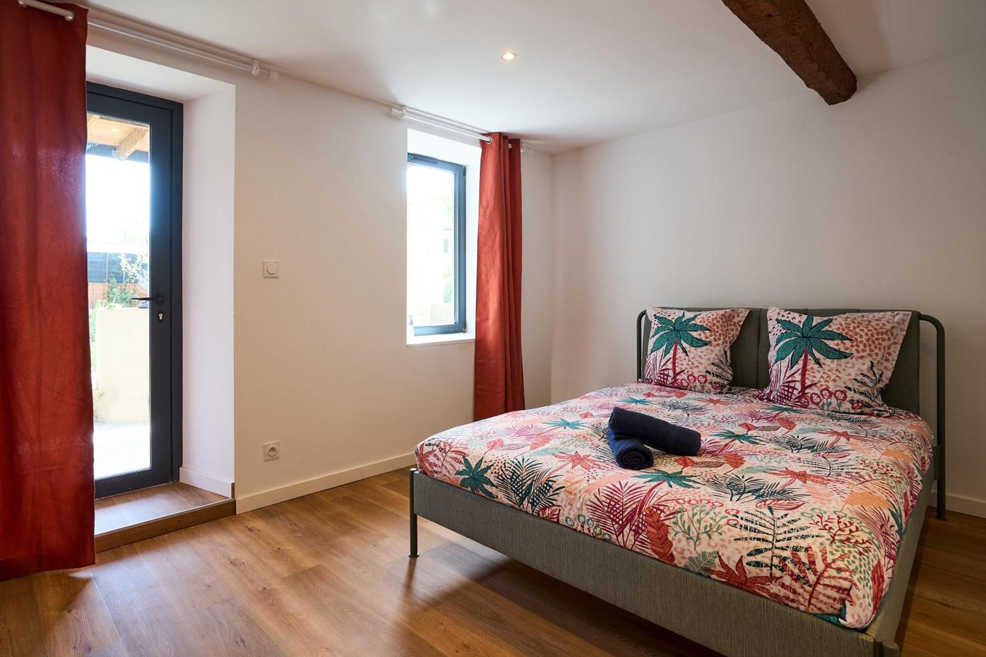 Апартаменты Le Rempart Harmonieux - Triplex Au Pied De La Cite Каркассон Экстерьер фото
