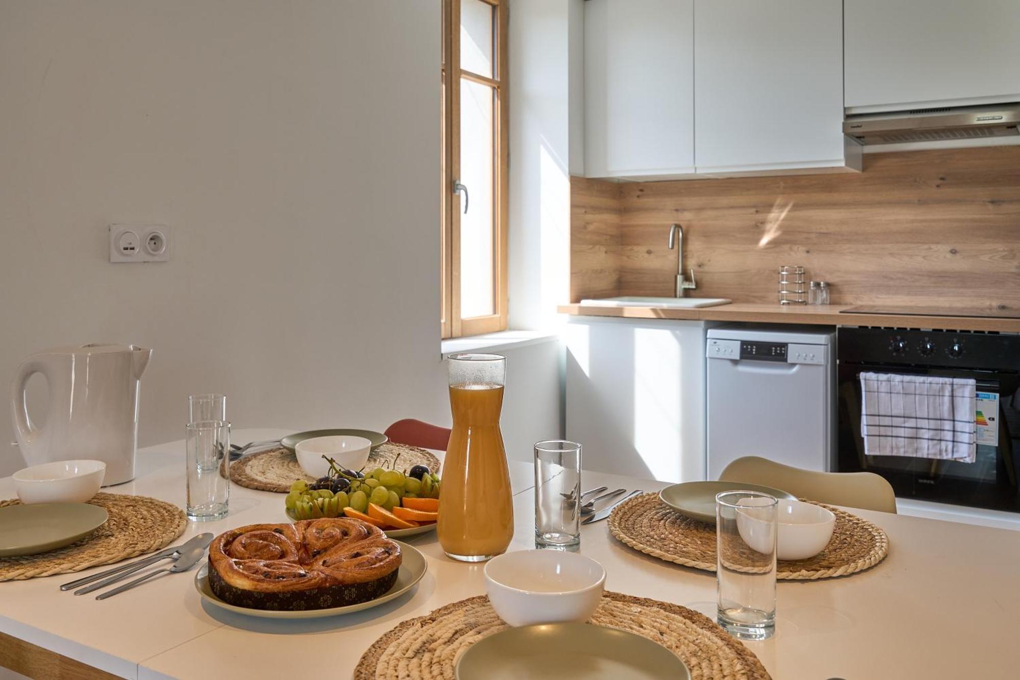 Апартаменты Le Rempart Harmonieux - Triplex Au Pied De La Cite Каркассон Экстерьер фото